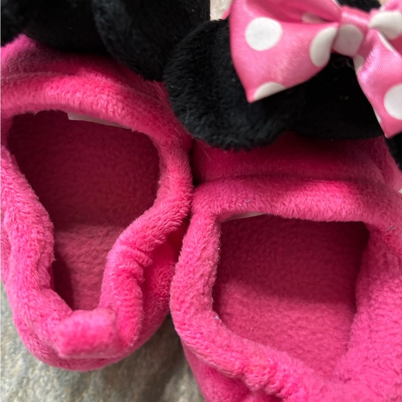 Disney Minnie Mouse Slippers Shoes - Picture 3 of 5